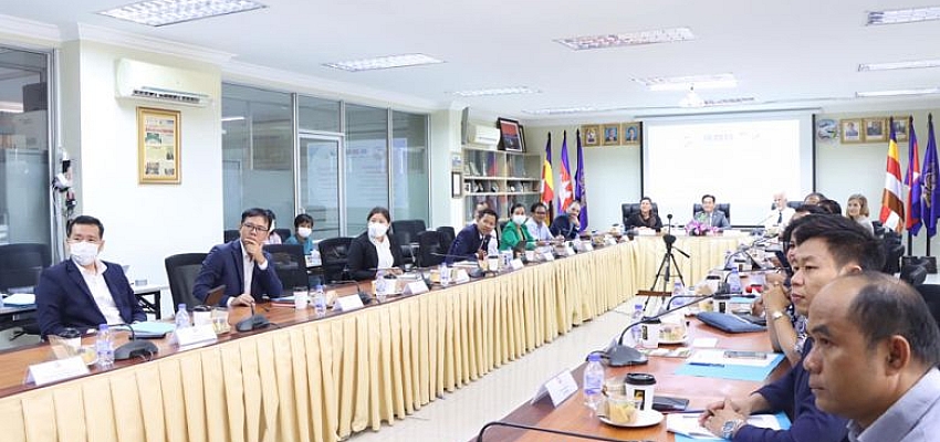 CCC workshop tackles export issues for domestic SMEs