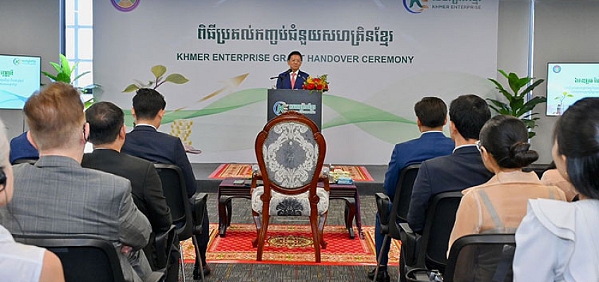 Khmer Enterprise doles out grants to 38 start-ups, SMEs