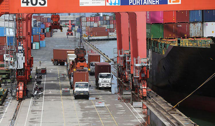 Cambodia’s international trade up almost 20 pct in 5 months