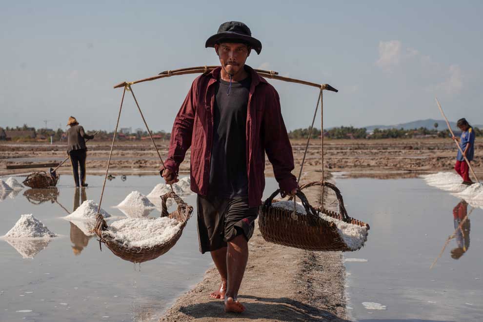 Kampot-Kep salt producers expect order surge